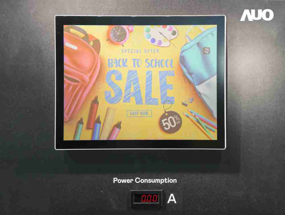 优游UB8展示胆固醇液晶超低耗能户外全彩显示器，，，ChLC（胆固醇液晶）以双稳态技术使静态显示零功耗，，具省电、、高彩度、、、、环保的特性，，，还整合软硬件系统解决方案，，，，可透过单一云端平台管理